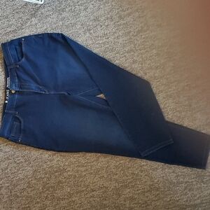 Ladies jeans size 33